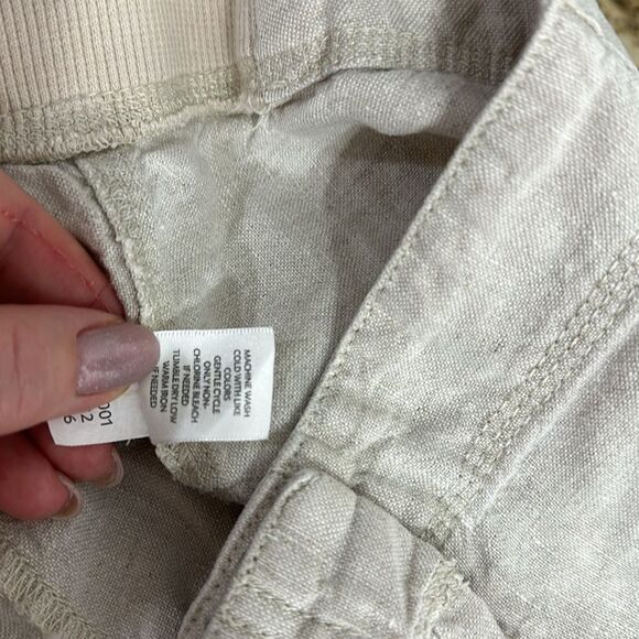 J. Jill Linen Elasticized Waist High Rise Shorts In Beige Size 14 - Picture 6 of 10